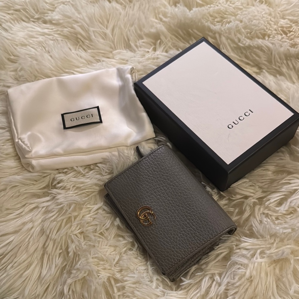 Gucci Gray Leather Wallet